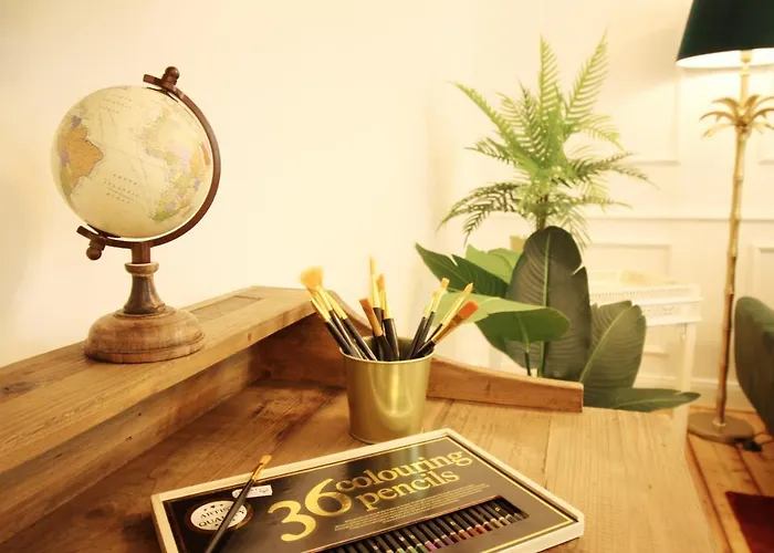 Superior Mit Tropical Feeling L 2 Schlafzimmer Nahe L Messe L Flughafen L Hbf